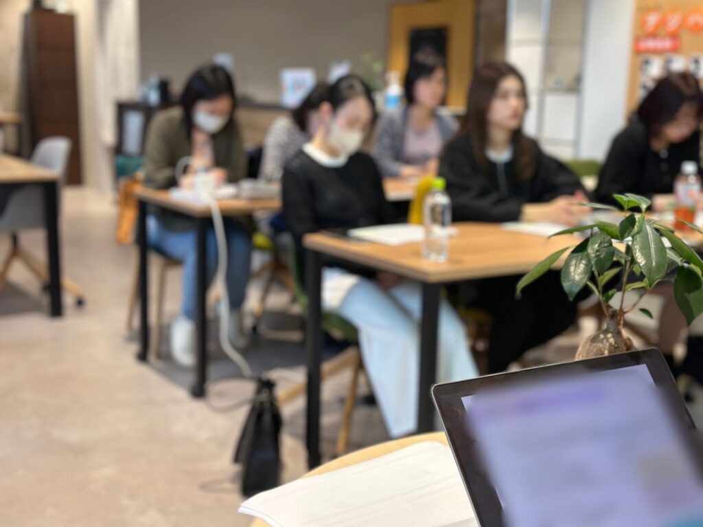 第4回クリエイティブハンズセッションを開催しました。